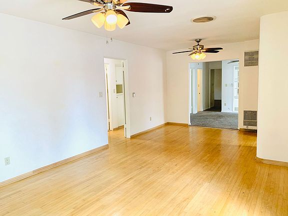 3rd image of 1828-30 Oliver Ave