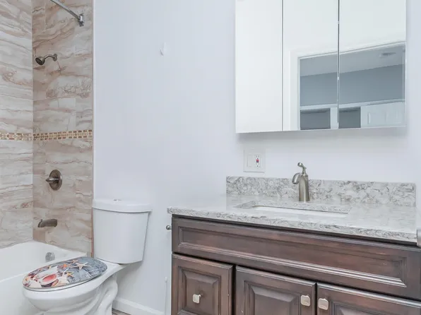 164 Avenue B image 11 of 18