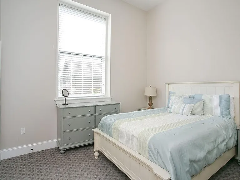32 Carey St #1D — Photo 15