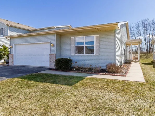 235D Morrow St, Somonauk, IL 60552