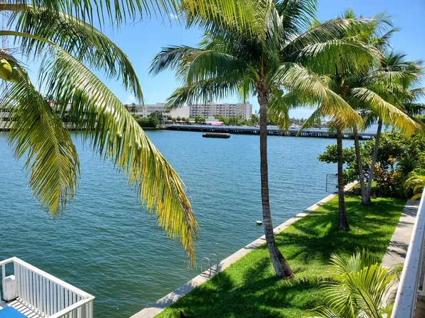 7909 East Dr APT 209, North Bay Village, FL 33141