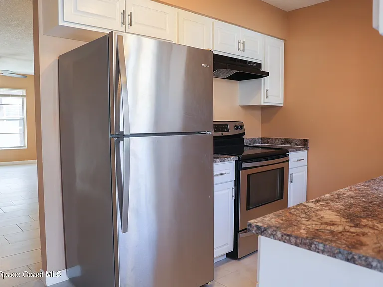 190 E Olmstead Dr #B5 — Photo 10