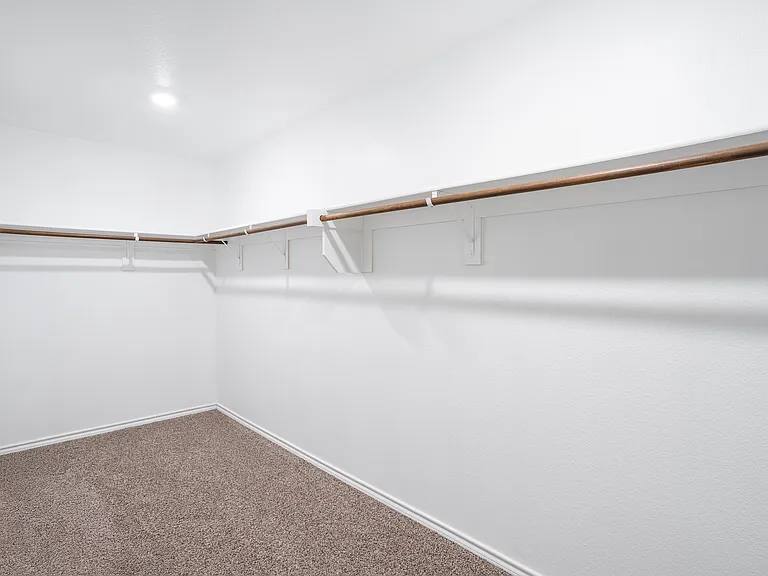 1833 Pecan Valley Dr — Photo 25