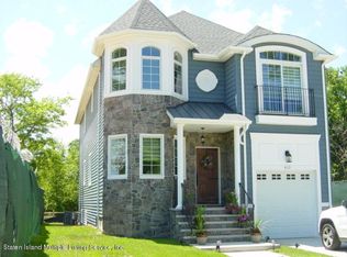 406 Page Ave, Staten Island, NY 10307