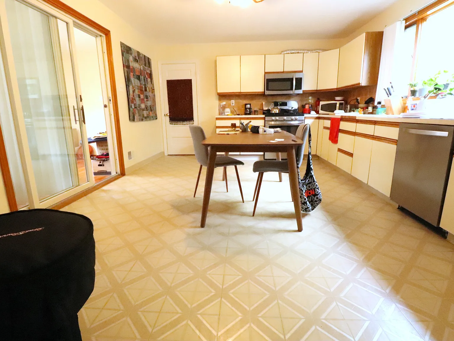 2 bed, 1000 sqft, $2,800 — Photo 4