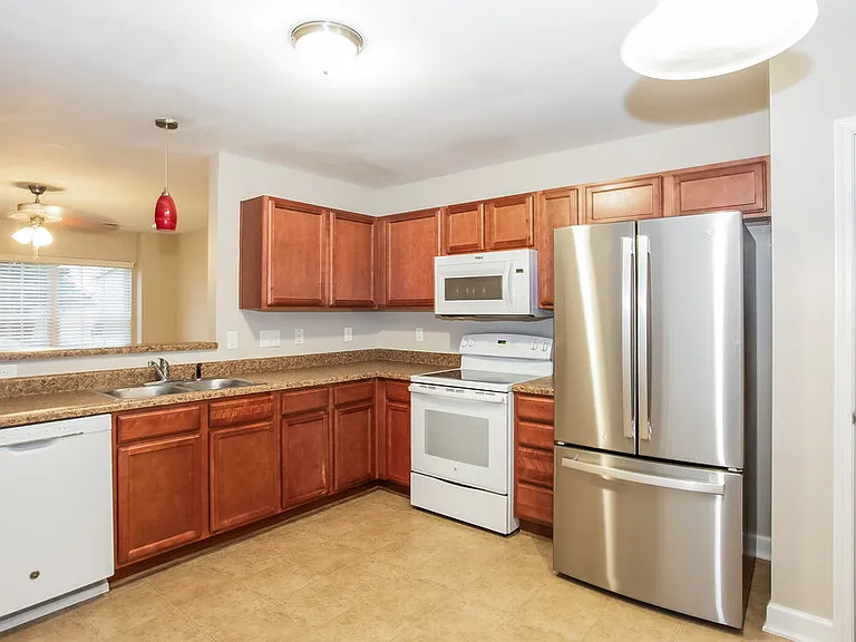 4198 Broadstairs Dr — Photo 8