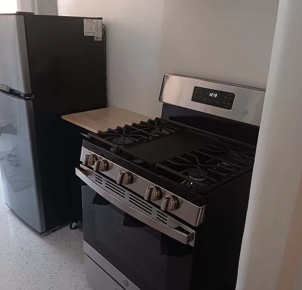 464 N Stanley Ave #3 — Photo 13