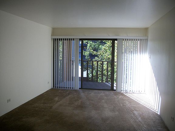 5th image of 400 S Lafayette St APT 304