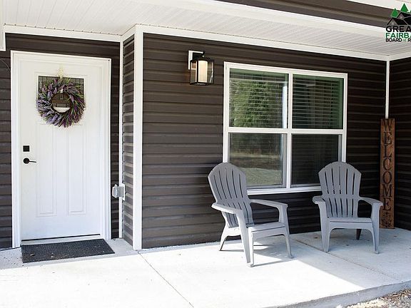 3rd image of 467 Northland Dr