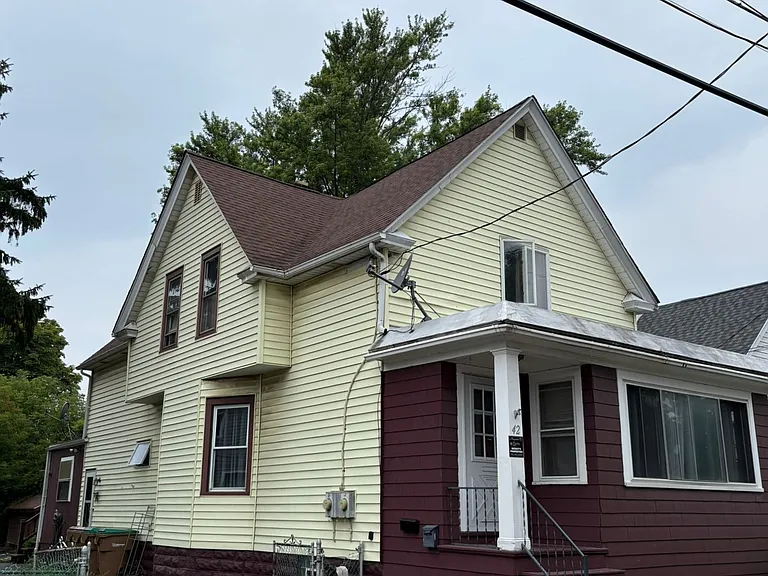 42 Barbara Pl #2 — Photo 1