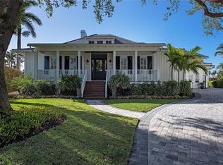 2036 8th St S, Naples, FL 34102