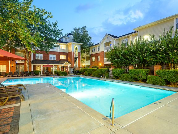 4th image of 2500 Pine Tree Rd NE #1216