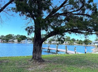 1000 Wiggins Pass Rd #L01, Naples, FL 34110