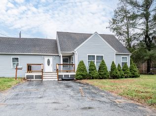 94 Summerfield St, Naugatuck, CT 06770