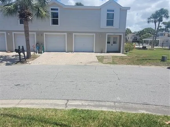 4927 Marina Palms Dr, Port Richey, FL 34668