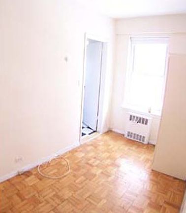 3rd image of 110 E End Ave APT 7G
