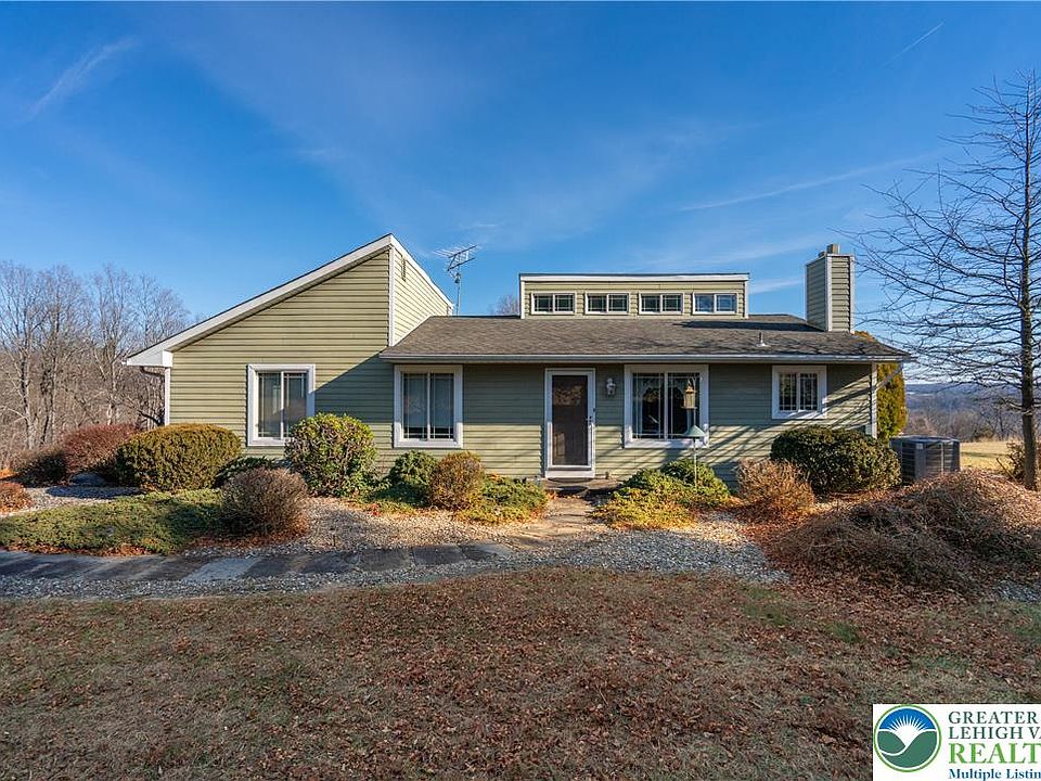 1st image of 77 Uhlerstown Hill Rd