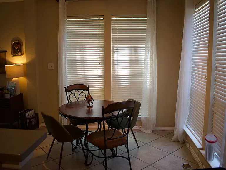 Kitchenette - Furnished