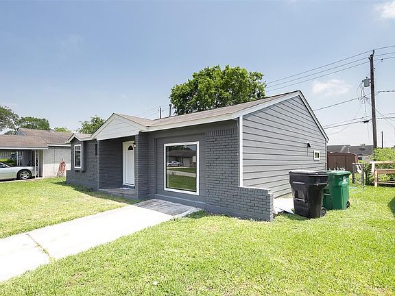 2nd image of 3309 Proswimmer St