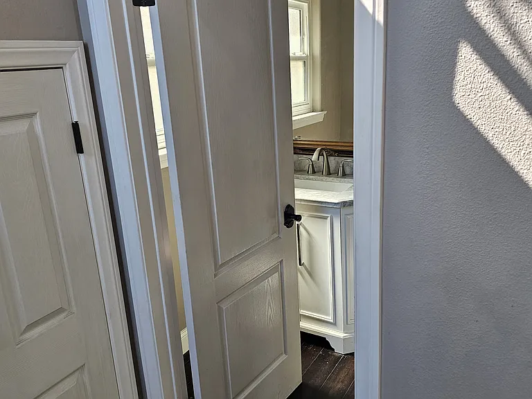 1805 Harriman Ln #A — Photo 4