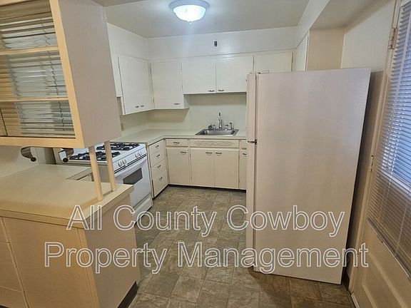 4th image of 700 W 1st Ave APT 6