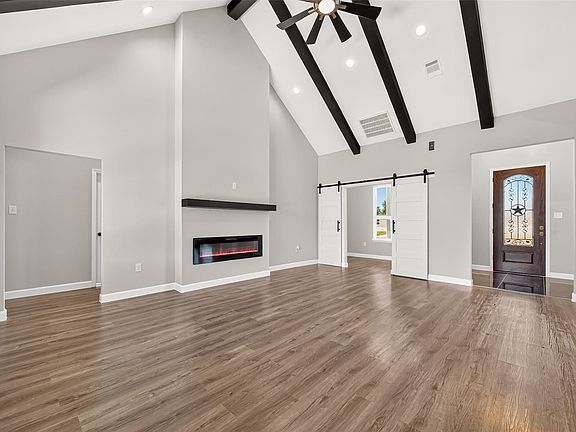 5th image of 11751 Kelvin Ct