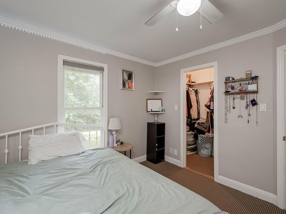 1st image of 5602 Roosevelt Ave APT A