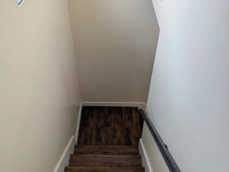 13715 Fellows Ave — Photo 14