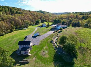 20 Walker Rd, Burgettstown, PA 15021