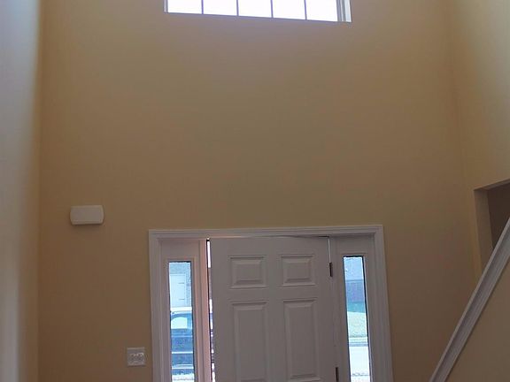 4th image of 125 Shelby Way