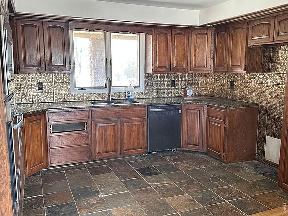 5th image of 14309 N 83rd St