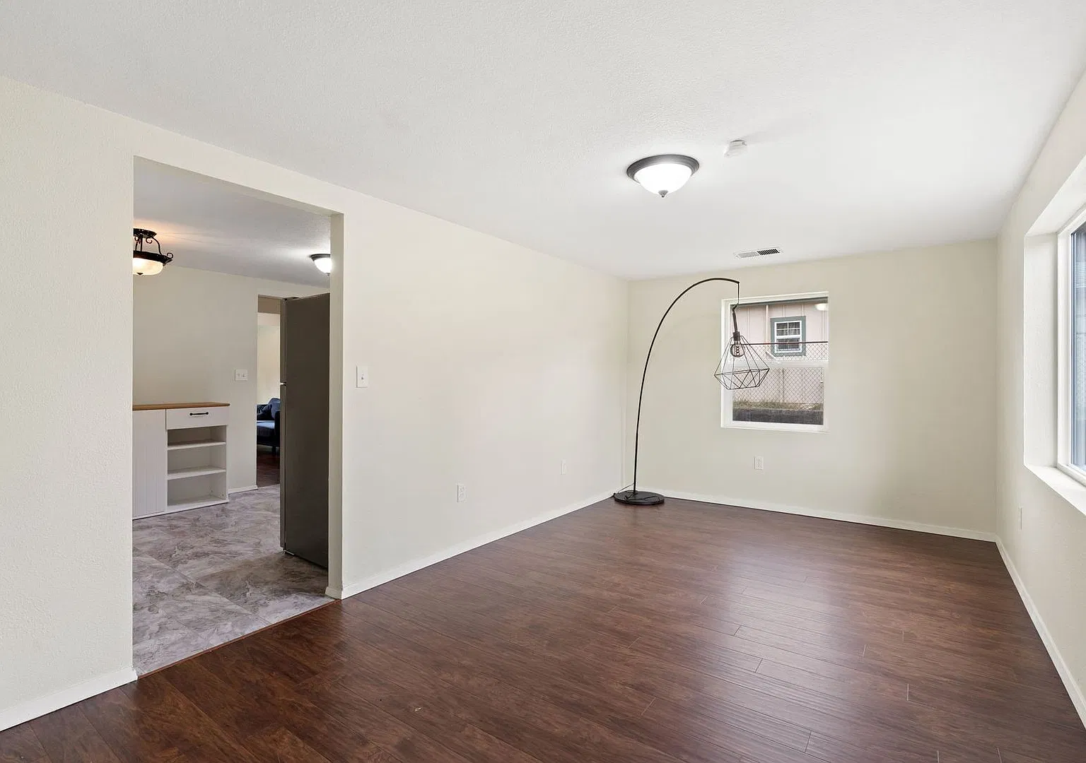 Bremerton 3-Bed, 1-Bath Near the Water with Large Outdoor Deck — Photo 3