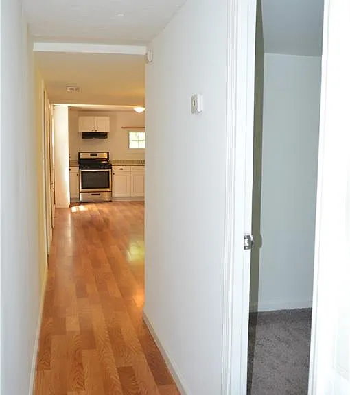 26 Main St — Photo 7