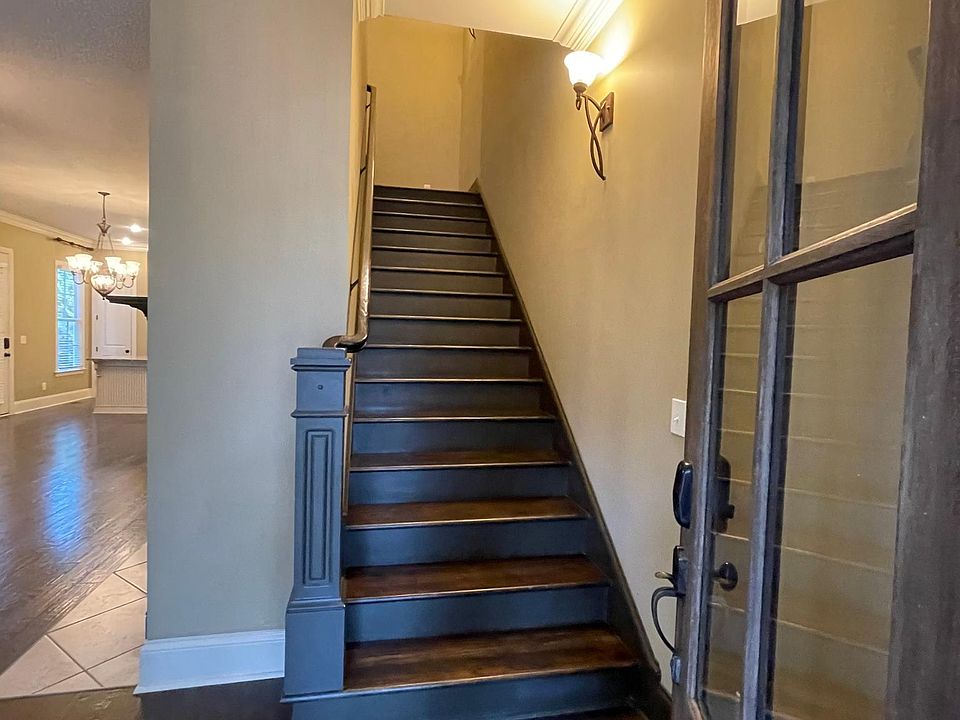 1st image of 12 Stockton St NW