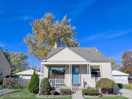 1566 Stewart Ave, Lincoln Park, MI 48146