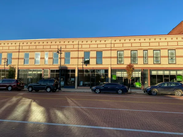 408 S Superior St #G, Albion, MI 49224