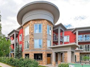 117 S 19th Ave NE #104, Calgary, AB T2E1N9