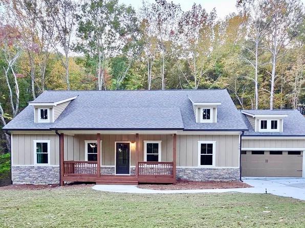 138 Lakewood Dr, Waleska, GA 30183