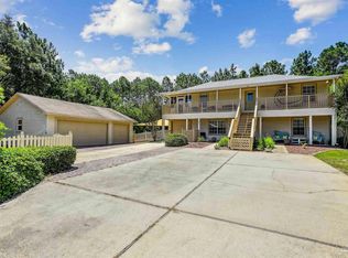 8371 Mercado St, Navarre, FL 32566