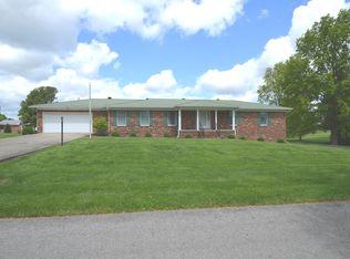 131 Cherry Dr, Harrodsburg, KY 40330