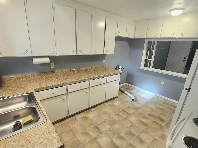 3254-3256 County Line Rd — Photo 1