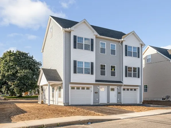 74 Bunker Hill St #74, Lowell, MA 01850