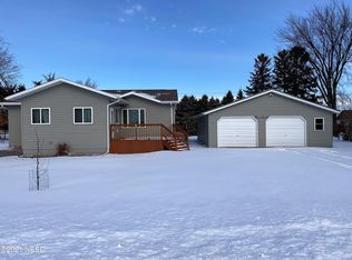 812 1st Ave N, Lake Norden, SD 57248