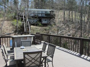 760 Blue Heron Ln, Piney Flats, TN 37686