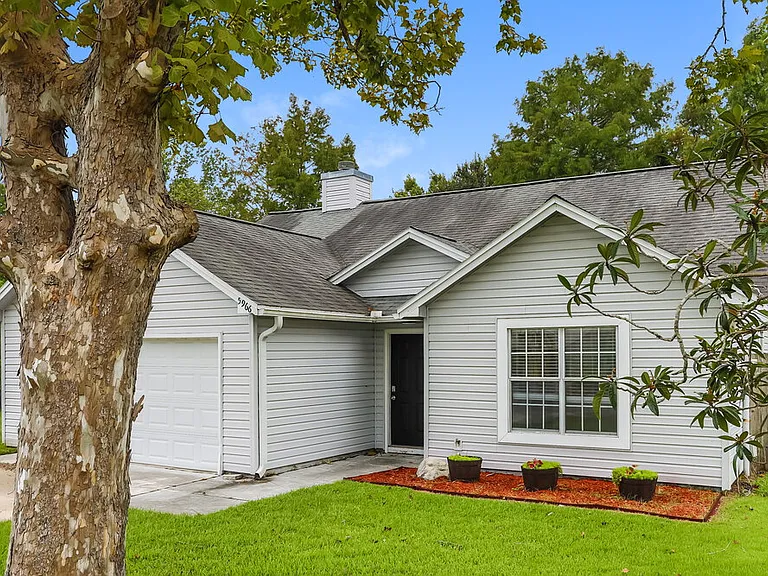 5966 Lazy Meadow Ct — Photo 3