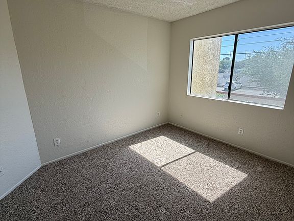 5th image of 44200 Kingtree Ave Unit 17