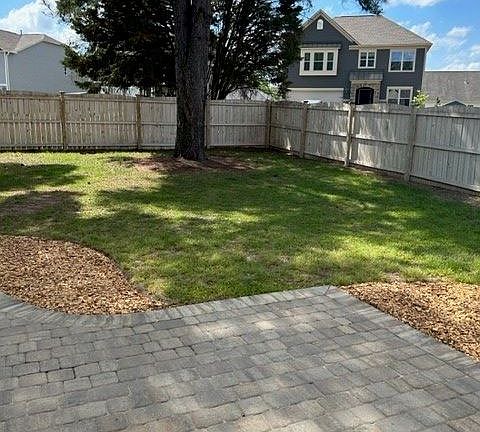 5th image of 1773 Trevino Dr