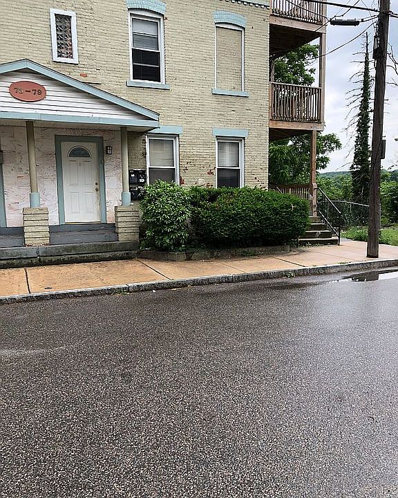 2nd image of 73 School St