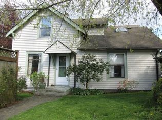 9228 8th Ave NW, Seattle, WA 98117