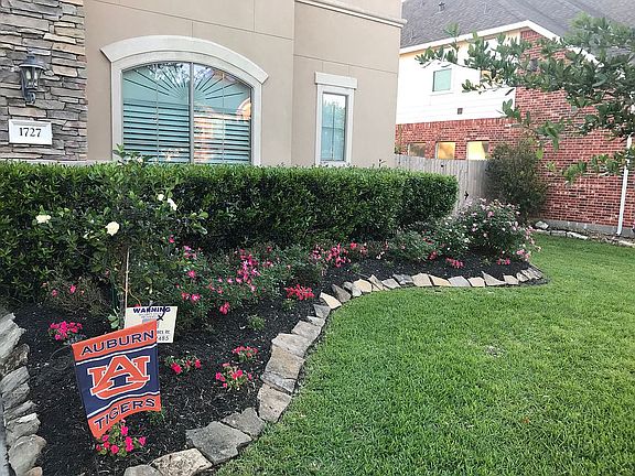 3rd image of 1727 Pampas Trail Dr